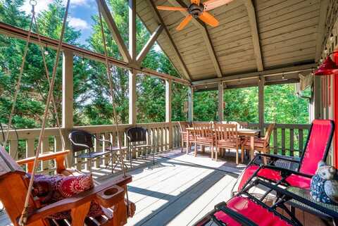 647 Omega Drive, Spring City, TN 37381