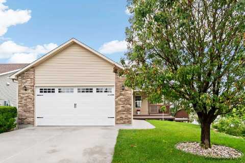 3301 DOUGLAS ST, Cheyenne, WY 82009