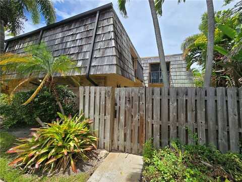 320 E WAVERLY PLACE, VERO BEACH, FL 32960
