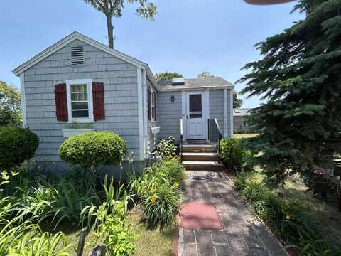 638 Route 28, West Yarmouth, MA 02673