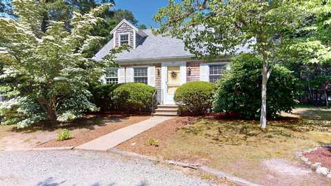 26 Newport Road, Brewster, MA 02631
