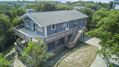 5805 E Landing Drive, Emerald Isle, NC 28594