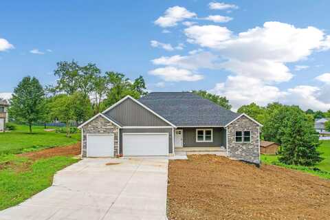 301 River Oaks Drive, Heath, OH 43056