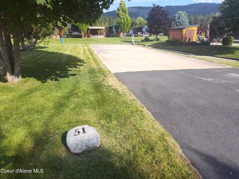 51 Bogie Ln, Blanchard, ID 83804