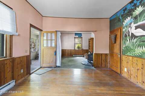 312 Lavina Avenue, Sandpoint, ID 83864