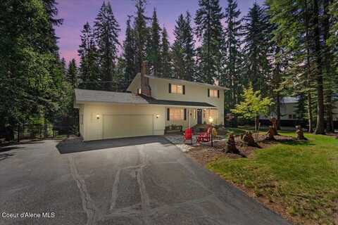 12321 N Sherwood Ct, Hayden, ID 83835
