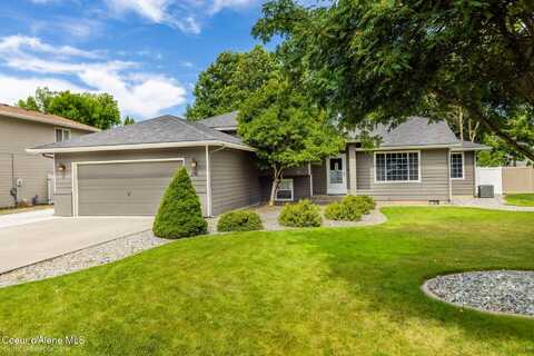 870 E CLOVERLEAF DR, Hayden, ID 83835