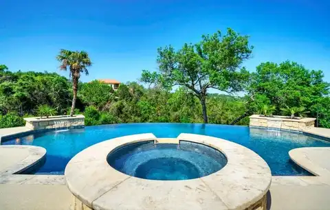 324 St Stephens School Rd, Austin, TX 78746