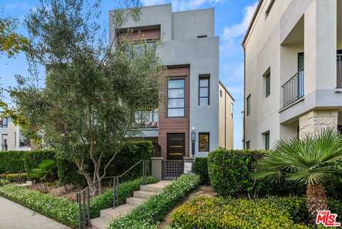 12667 Bluff Creek Dr, Playa Vista, CA 90094