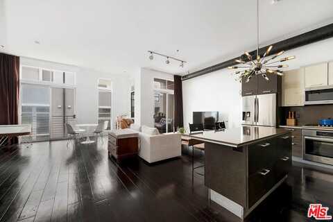 13320 Beach Ave, Marina Del Rey, CA 90292