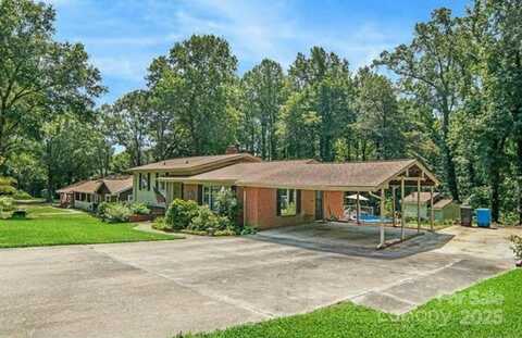 408 E Blume Street, Landis, NC 28088
