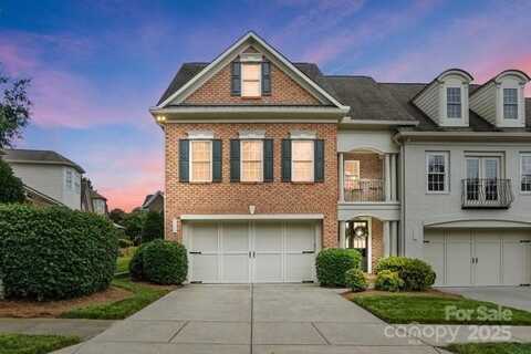 11724 Easthampton Circle, Charlotte, NC 28277