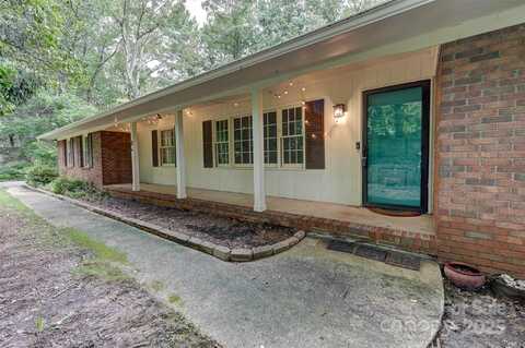 8 Mayfair Drive, Candler, NC 28715