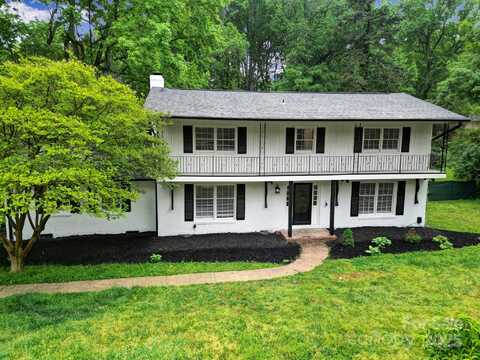 7531 Linda Lake Drive, Charlotte, NC 28215