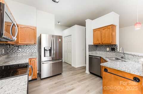 11411 Ridge Oak Drive, Charlotte, NC 28273