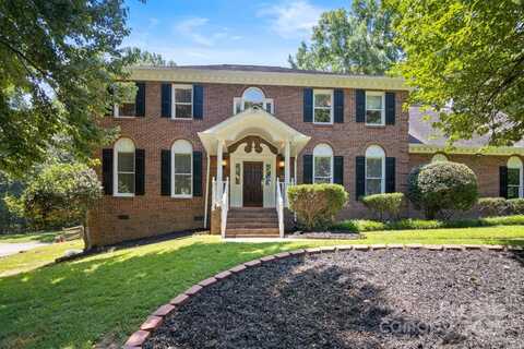 1134 Willow Oaks Trail, Matthews, NC 28104