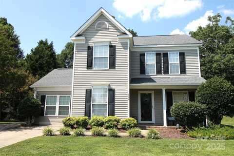 148 W Walnut Avenue, Mount Holly, NC 28120