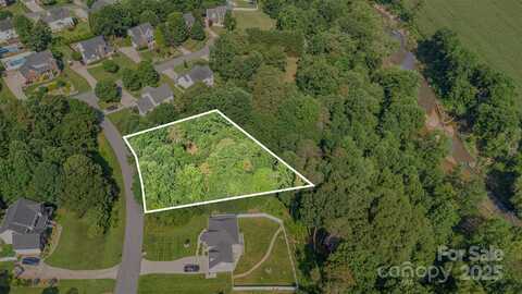 4985 Timber Valley Lane, Hickory, NC 28602