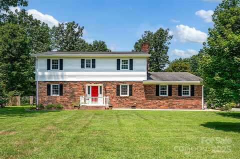 4121 Dover Street, Claremont, NC 28610