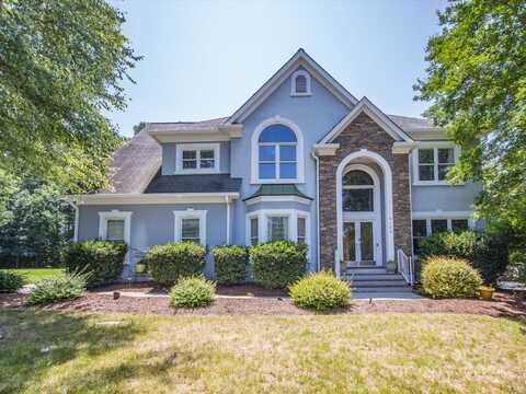 6123 Glen Manor Drive, Charlotte, NC 28269