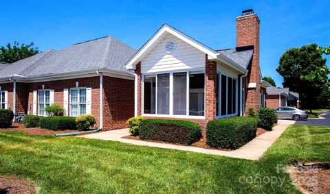 8538 Highland Glen Drive, Charlotte, NC 28269