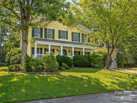 12 Whitleigh Court, Arden, NC 28704