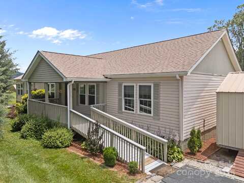 382 Onteora Boulevard, Asheville, NC 28803