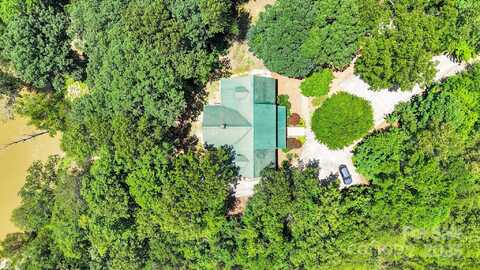 210 Big Rock Road, Blacksburg, SC 29702