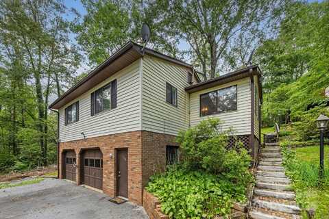 108 Deer Run Road, Mills River, NC 28759
