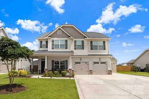 5125 Debut Avenue, Hope Mills, NC 28348