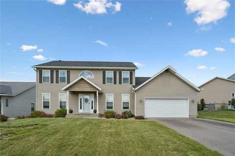 7705 Westbury Drive NE, Cedar Rapids, IA 52402