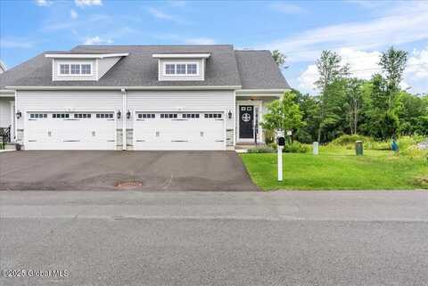 18 Joshua Place, Bethlehem, NY 12077