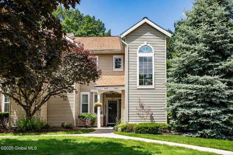 4806 S Foxwood Drive, Clifton Park, NY 12065