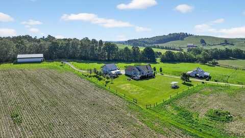 426 Antram Rd, Somerset, PA 15501