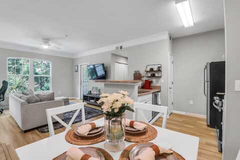 1300 Park West Boulevard, Mount Pleasant, SC 29466