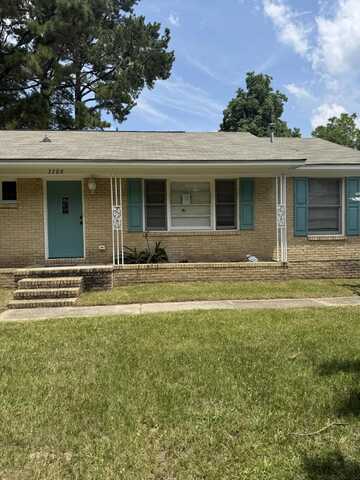 3308 Londonderry Road, North Charleston, SC 29420