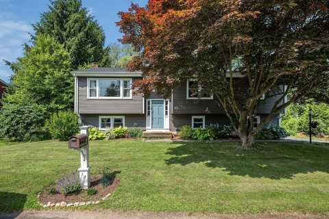 15 Rosemary Lane, Guilford, CT 06437
