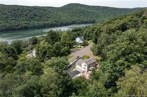11 Squantz View Drive, New Fairfield, CT 06812