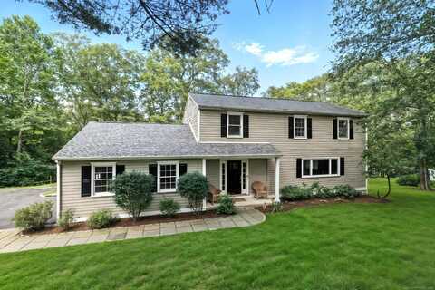 66 Don Bob Road, Stamford, CT 06903