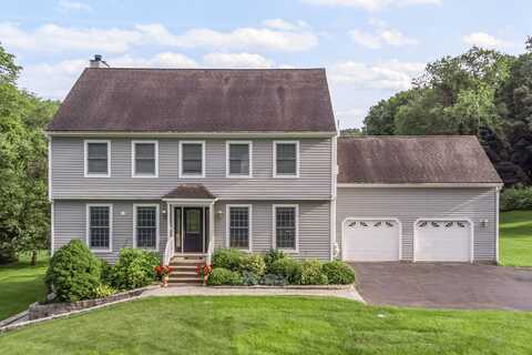 105 Huntingtown Road, Newtown, CT 06470