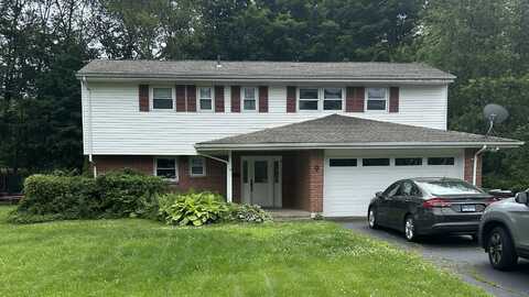 9 West Maxwell Drive, West Hartford, CT 06107