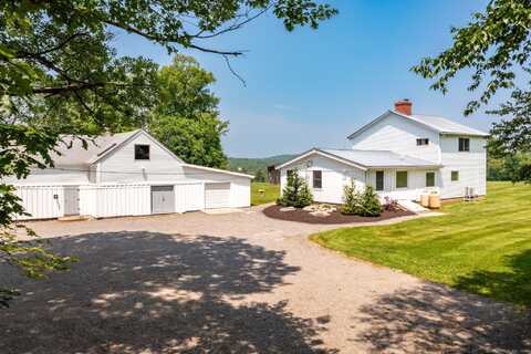1669 Route 169, Woodstock, CT 06281