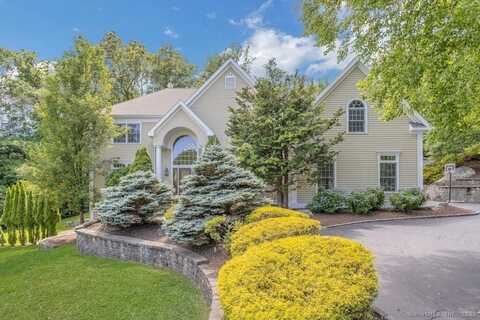 3 Magellan Lane, Easton, CT 06612