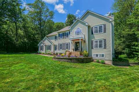 66 Warren Glen, Burlington, CT 06013