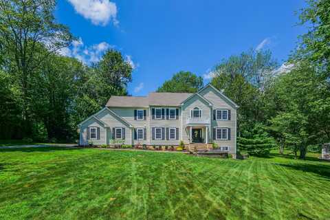 66 Warren Glen, Burlington, CT 06013