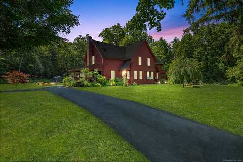 285 East Street, Stafford, CT 06076