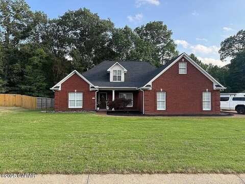 30 Brookhollow Cove, Jackson, TN 38305