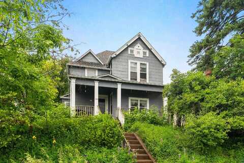 2101 E 1st St, Duluth, MN 55812