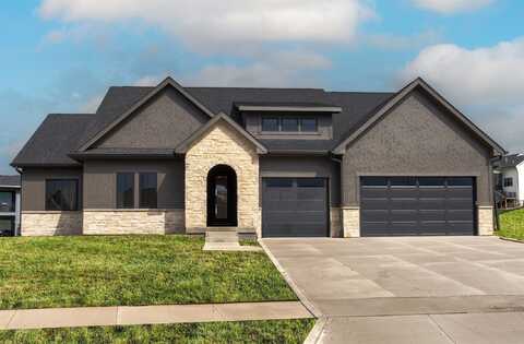 1128 NW 29th Court, Grimes, IA 50111