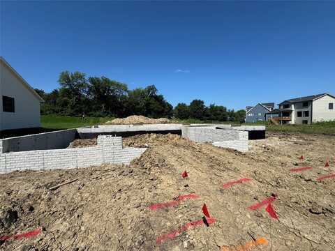 670 NW Georgetown Drive, Waukee, IA 50263